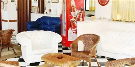 Souvenir 2* إيركولانو